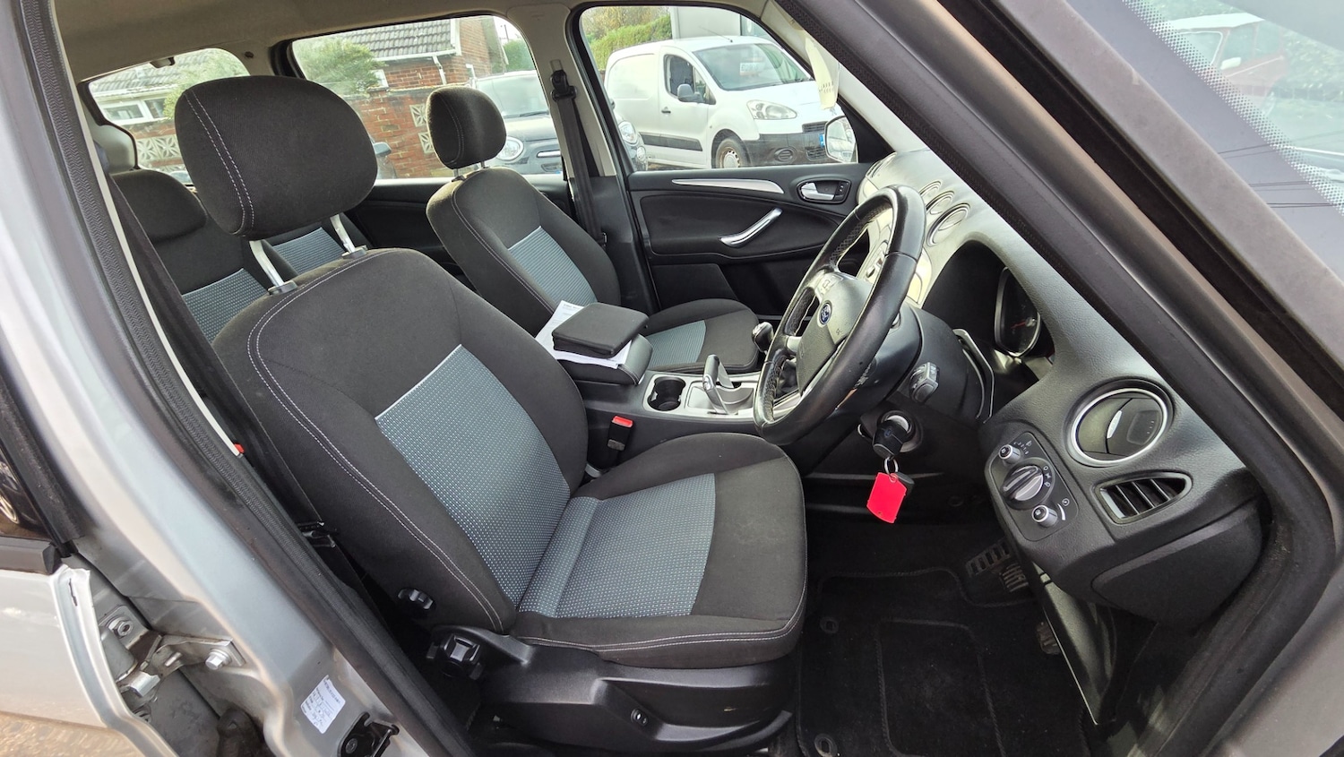 Used Ford Galaxy 2010 for sale - 77353941: Photo 10