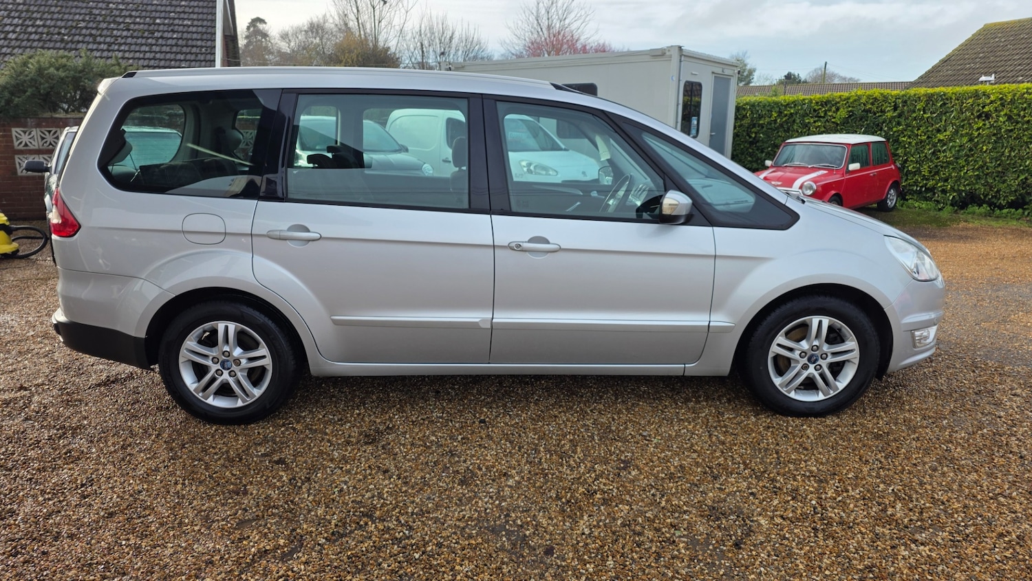 Used Ford Galaxy 2010 for sale - 77353941: Photo 8