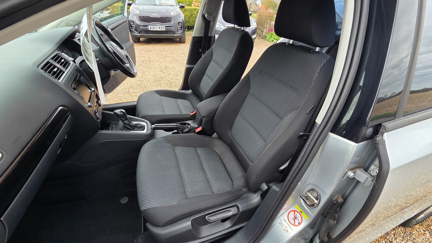 Used Volkswagen Jetta 2012 for sale - 78177109: Photo 16