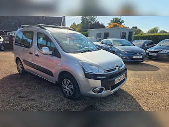 Used Citroen Berlingo 2013 for sale - 76115683: Photo