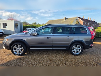 Used Volvo XC70 2009 for sale - 77310868: Photo