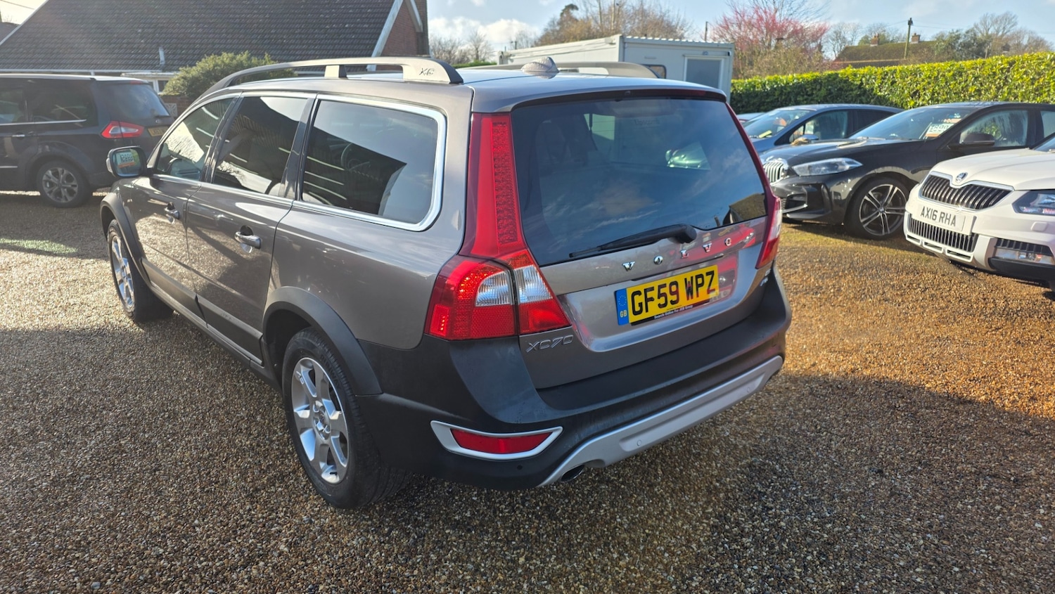 Used Volvo XC70 2009 for sale - 77310868: Photo 3