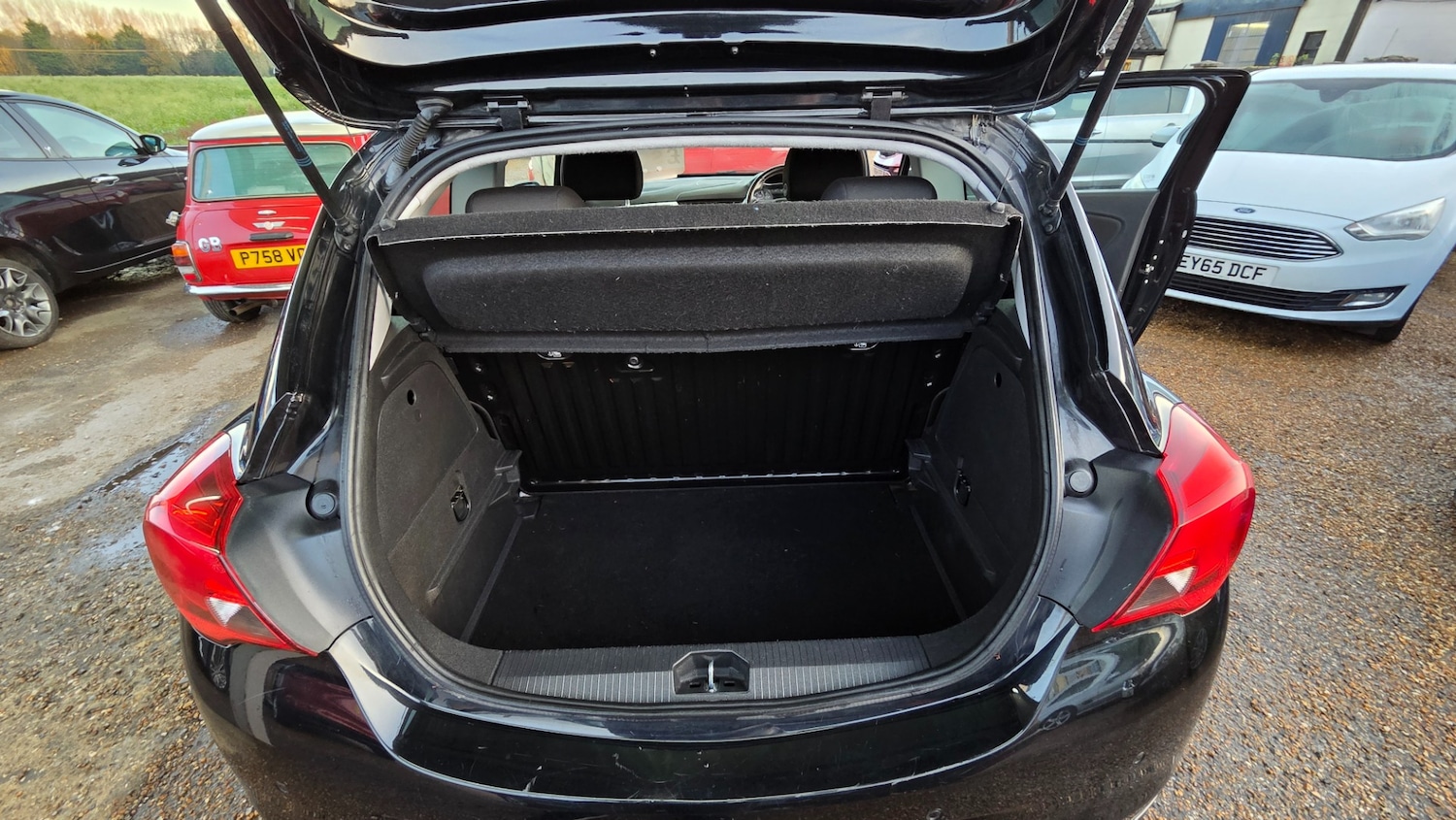 Used Vauxhall Corsa 2018 for sale - 76741415: Photo 12