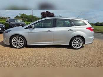 Used Ford Focus 2014 for sale - 78767658: Photo