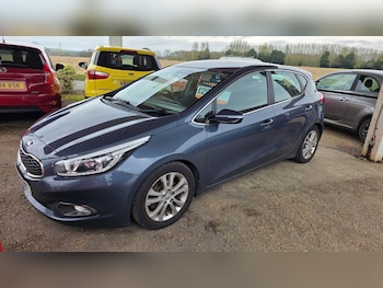 Used Kia Ceed 2013 for sale - 78084559: Photo