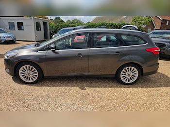Used Ford Focus 2015 for sale - 75486489: Photo