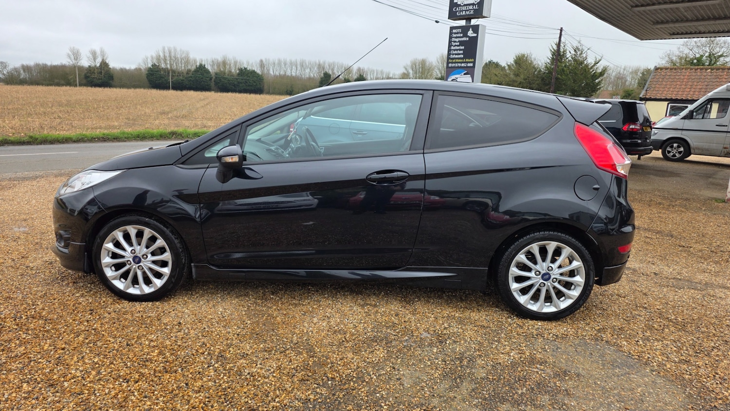 Used Ford Fiesta 2013 for sale - 77789627: Photo 5