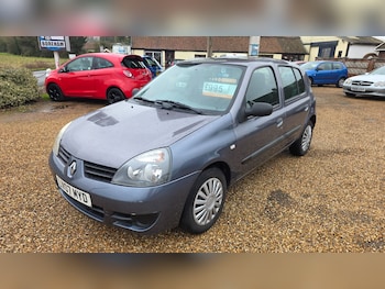 Renault Clio feature image