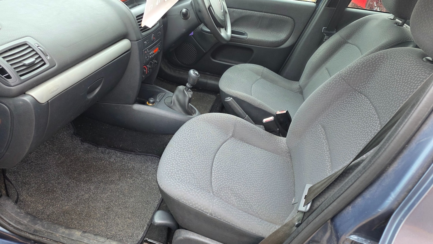 Used Renault Clio 2007 for sale - 77418296: Photo 9