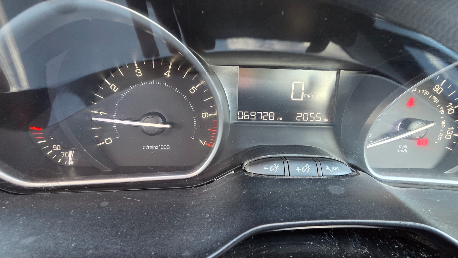 Used Peugeot 208 2016 for sale - 76381900: Photo 16