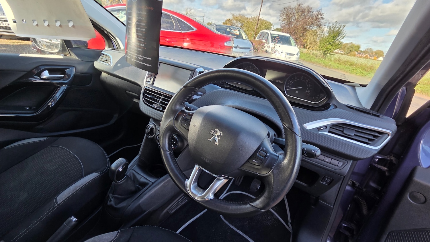 Used Peugeot 208 2016 for sale - 76381900: Photo 9