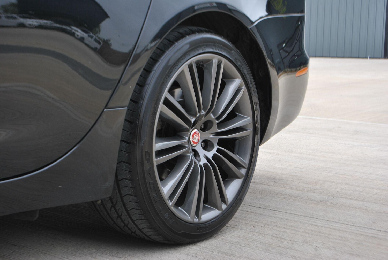 Used Jaguar XJ 2011 for sale - 76786929: Photo 38