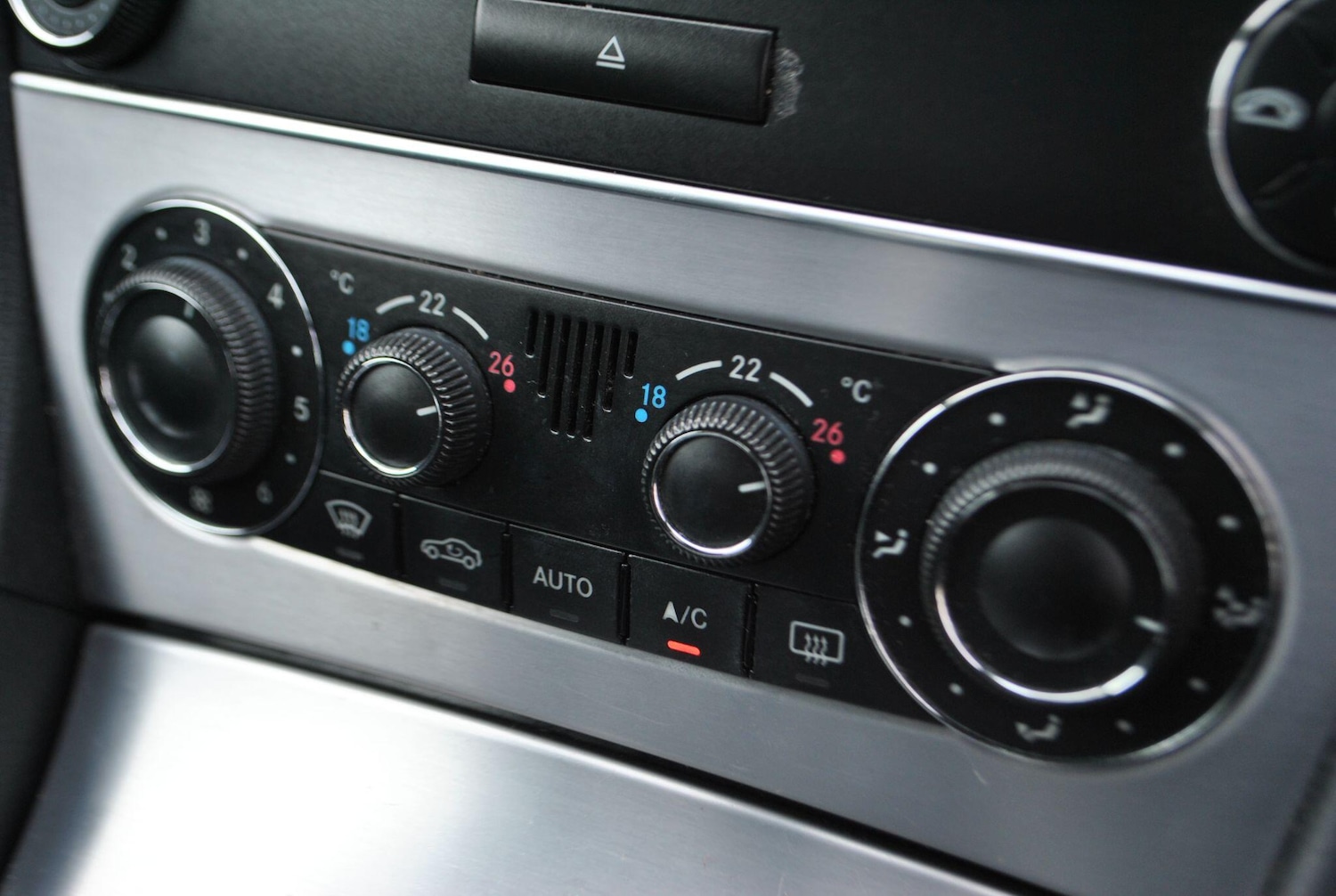 Used Mercedes-Benz C Class 2008 for sale - 76433352: Photo 16