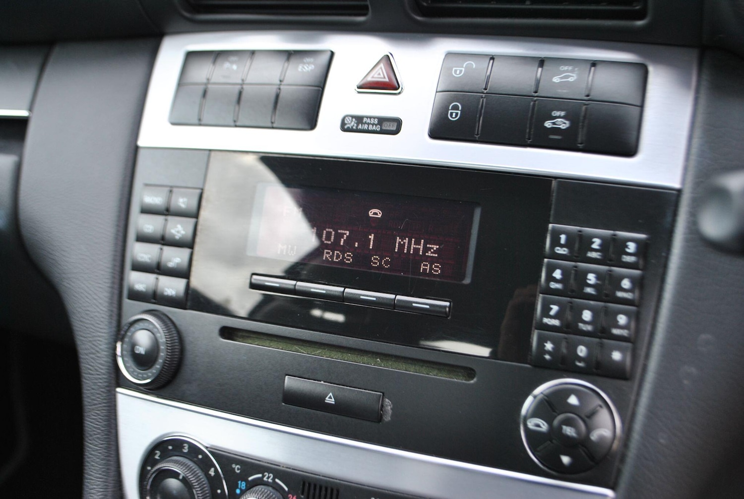 Used Mercedes-Benz C Class 2008 for sale - 76433352: Photo 17