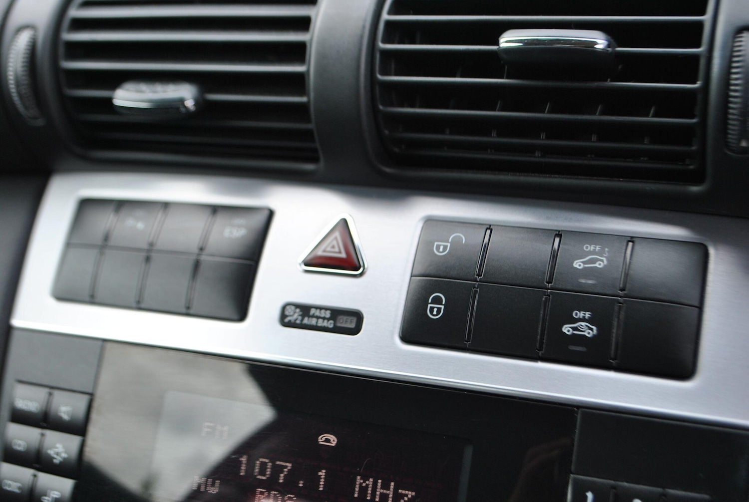 Used Mercedes-Benz C Class 2008 for sale - 76433352: Photo 18