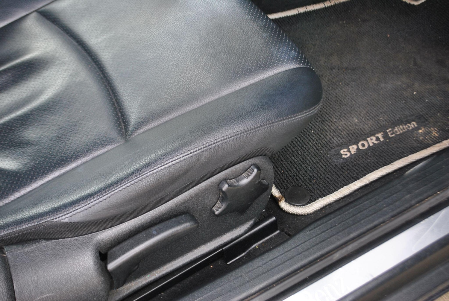 Used Mercedes-Benz C Class 2008 for sale - 76433352: Photo 21