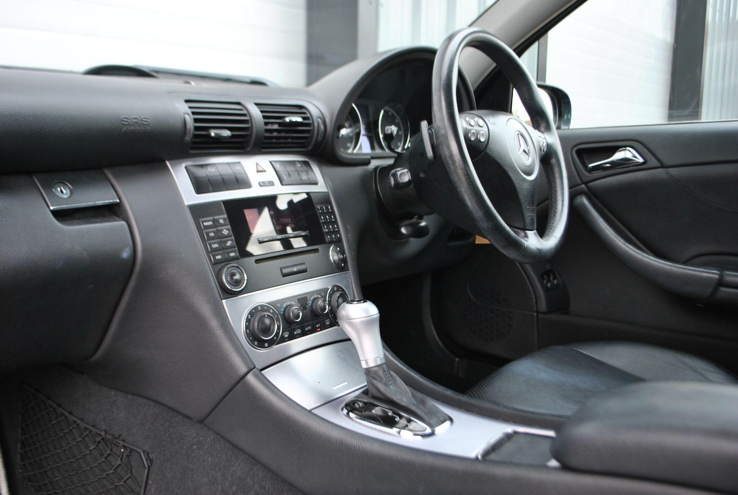 Used Mercedes-Benz C Class 2008 for sale - 76433352: Photo 7