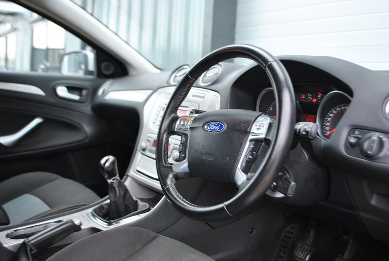 Used Ford Mondeo 2009 for sale - 77249402: Photo 20