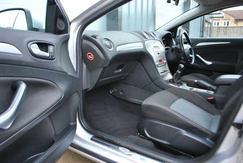 Used Ford Mondeo 2009 for sale - 77249402: Photo 8