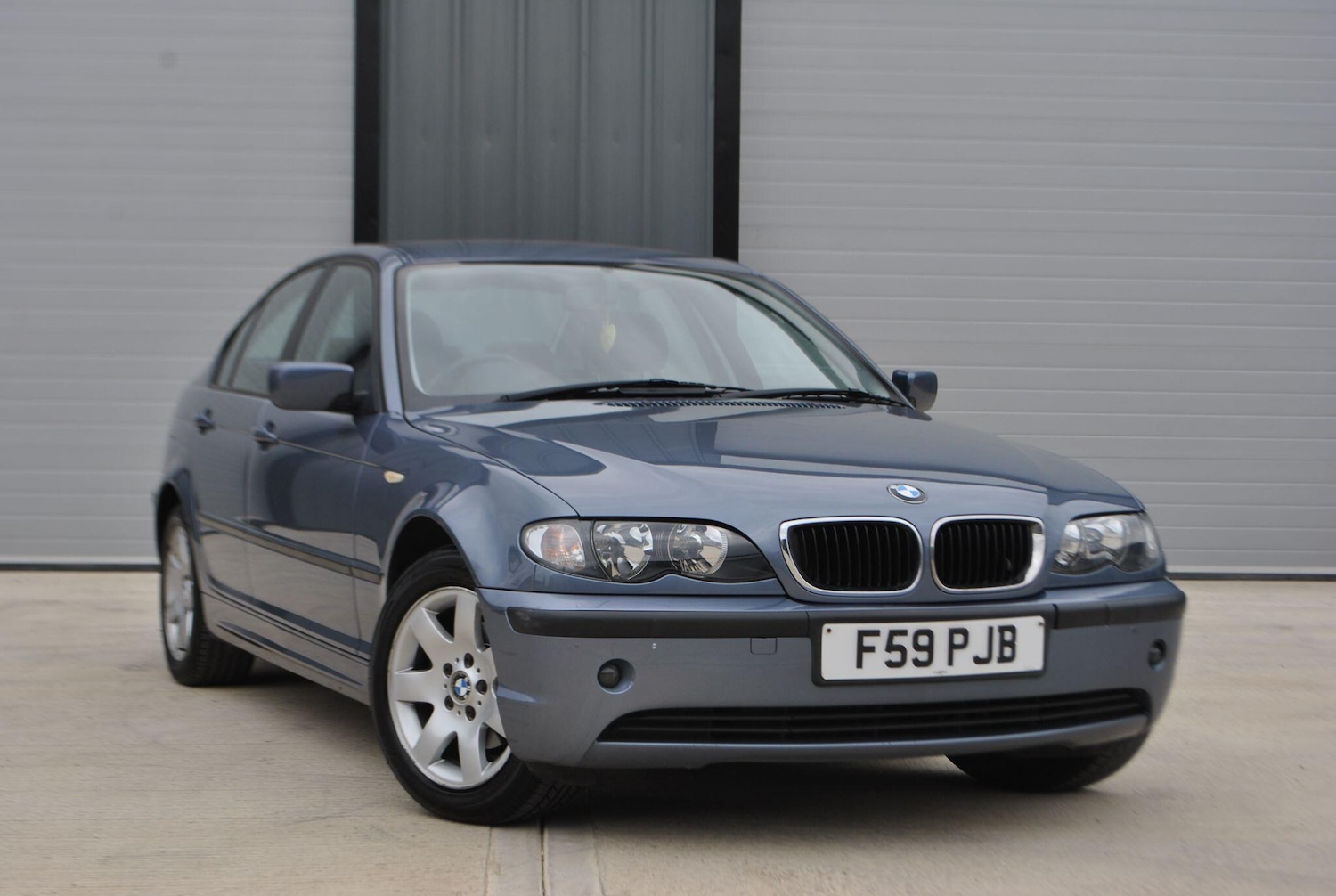 Used BMW 3 Series 2004 for sale - 76926220: Photo 1