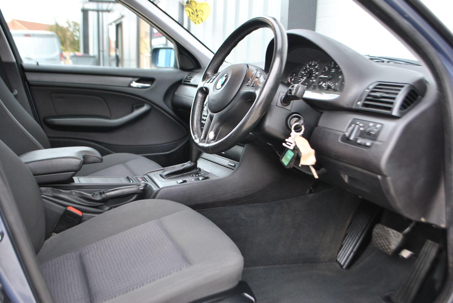 Used BMW 3 Series 2004 for sale - 76926220: Photo 22