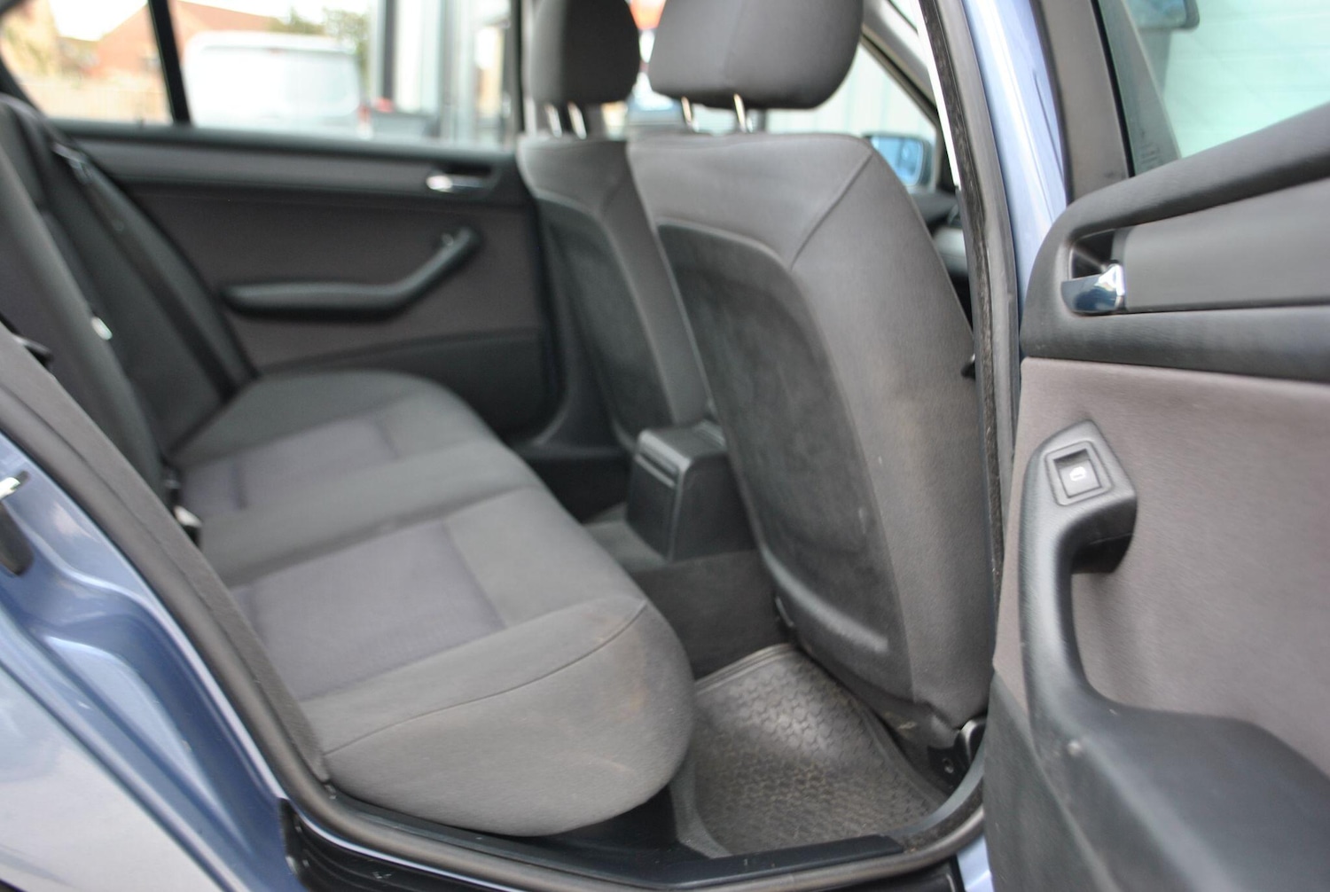 Used BMW 3 Series 2004 for sale - 76926220: Photo 26