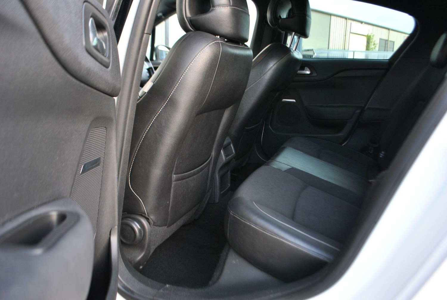 Used Citroen DS4 2013 for sale - 76151127: Photo 13