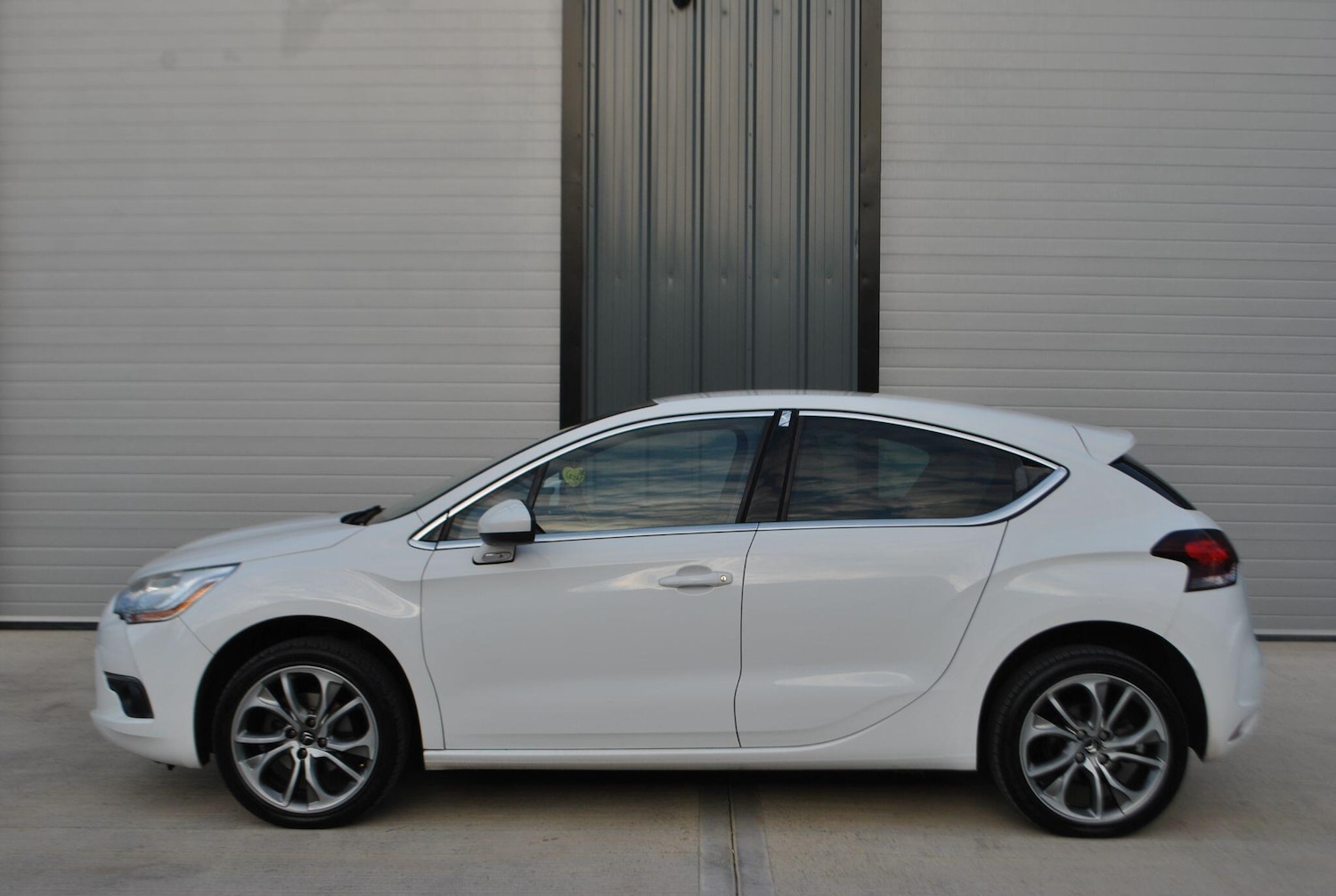Used Citroen DS4 2013 for sale - 76151127: Photo 3
