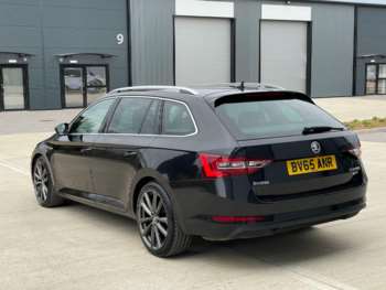 Used Skoda Superb 2015 for sale - 74545317: Photo