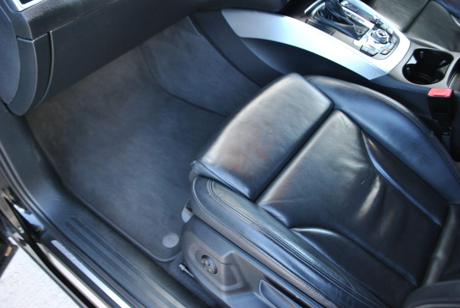 Used Audi Q5 2015 for sale - 76786933: Photo 49