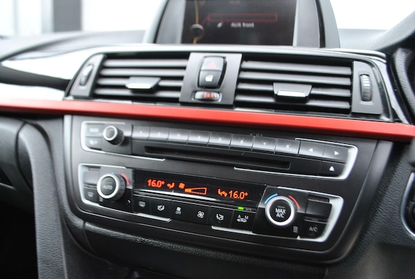 Used BMW 3 Series 2012 for sale - 76072131: Photo 22