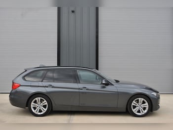 Used BMW 3 Series 2012 for sale - 76072131: Photo 2