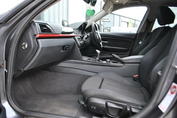 Used BMW 3 Series 2012 for sale - 76072131: Photo 9