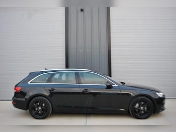 Used Audi A4 2017 for sale - 77003747: Photo