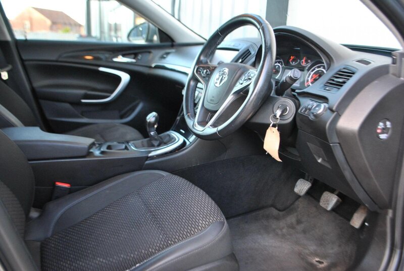 Used Vauxhall Insignia 2015 for sale - 77003772: Photo 17