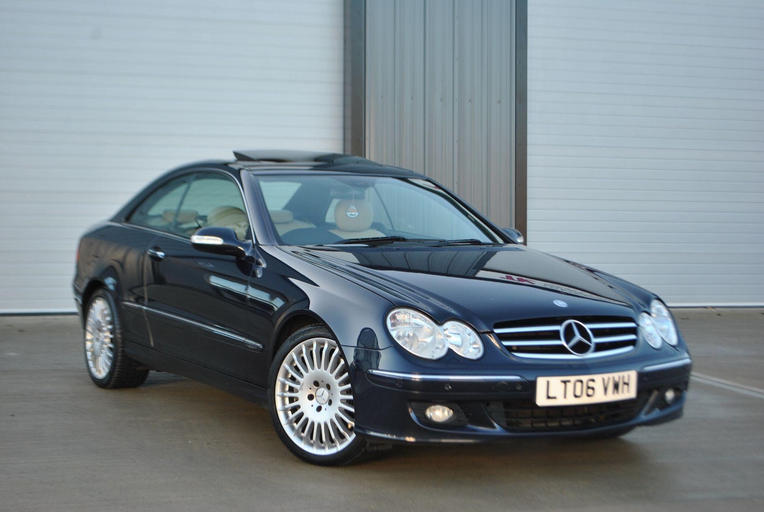 Used Mercedes-Benz CLK 2006 for sale - 76786712: Photo 1