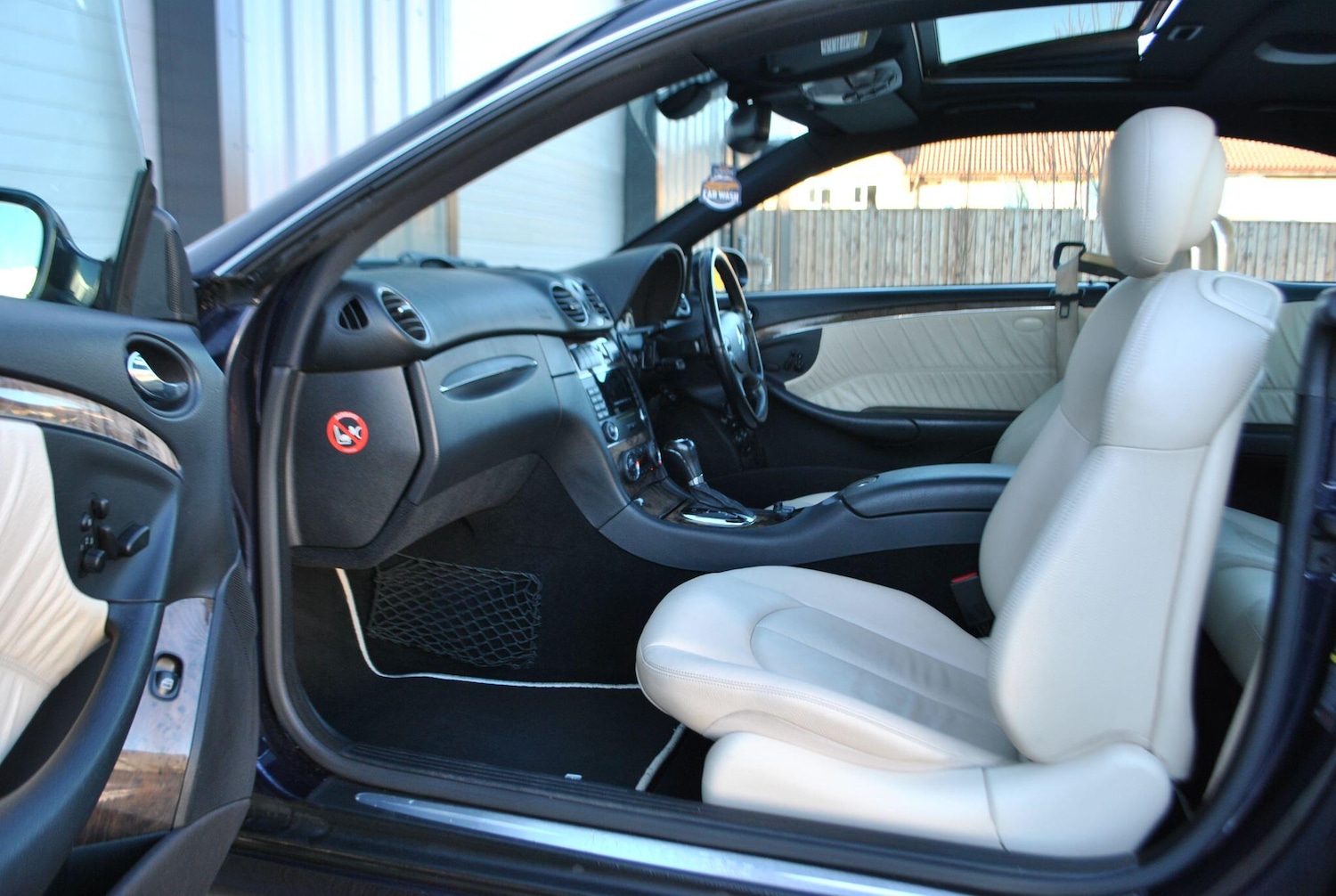 Used Mercedes-Benz CLK 2006 for sale - 76786712: Photo 9