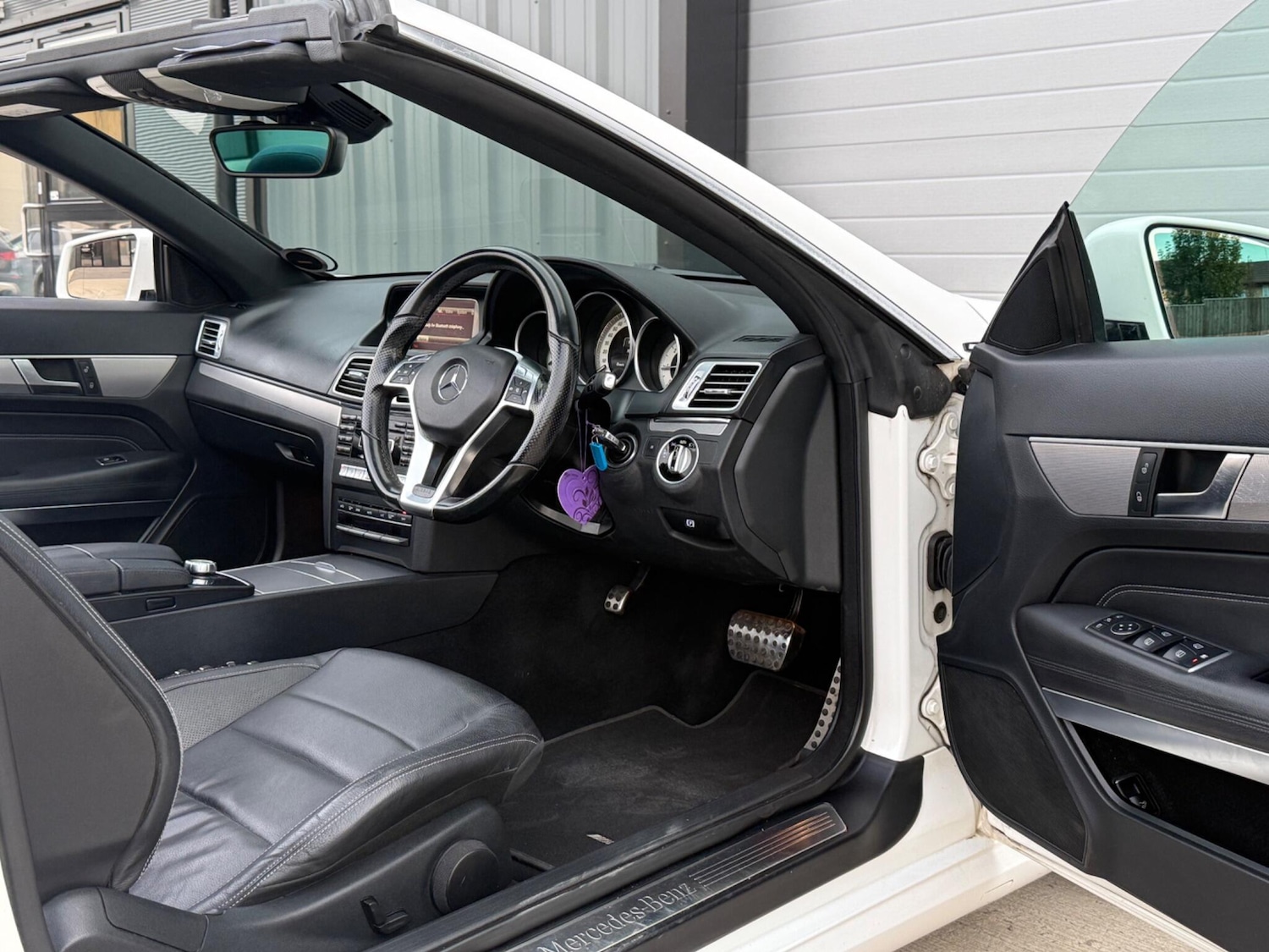 Used Mercedes-Benz E Class 2014 for sale - 76786526: Photo 21