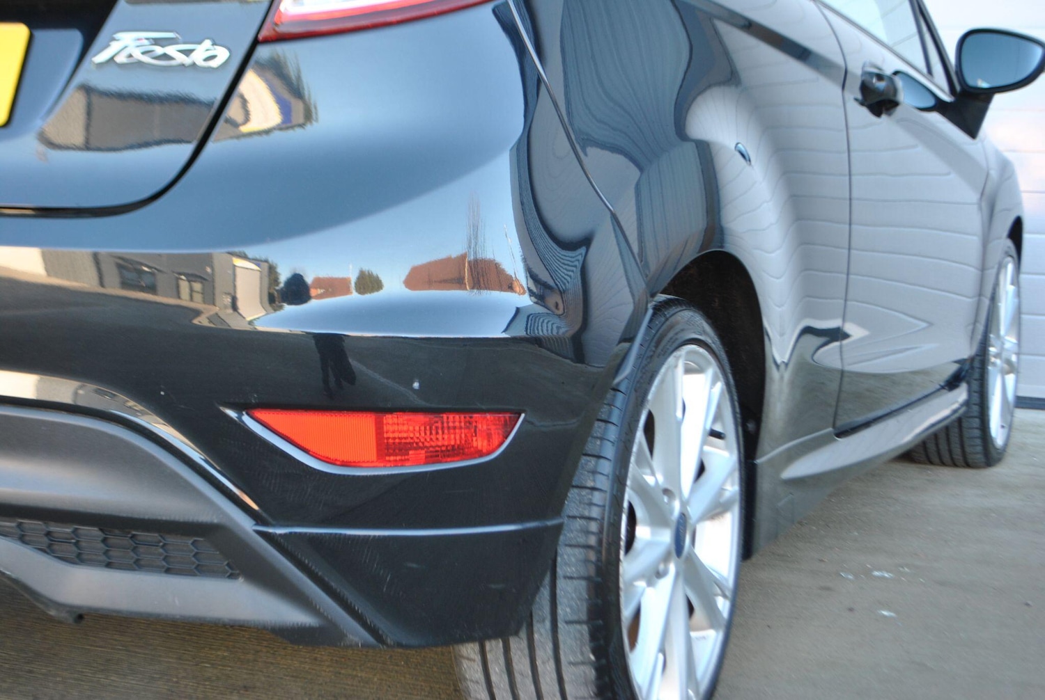 Used Ford Fiesta 2015 for sale - 76786704: Photo 29