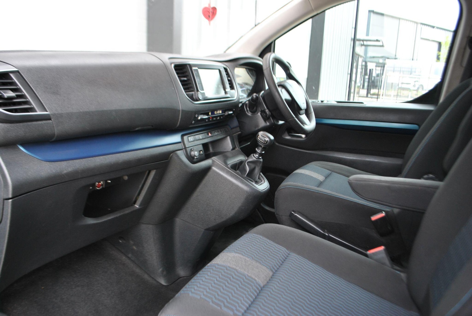 Used Peugeot Traveller 2016 for sale - 76786532: Photo 10