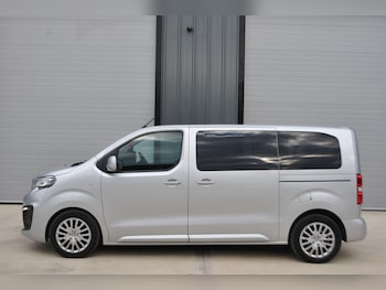 Used Peugeot Traveller 2016 for sale - 76786532: Photo