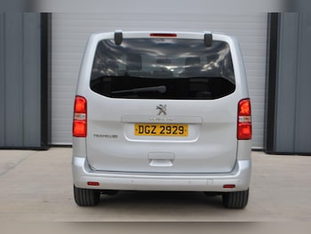 Used Peugeot Traveller 2016 for sale - 76786532: Photo