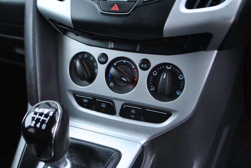 Used Ford Focus 2013 for sale - 77450863: Photo 18