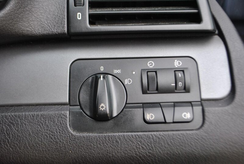 Used BMW 3 Series 2004 for sale - 77003752: Photo 31