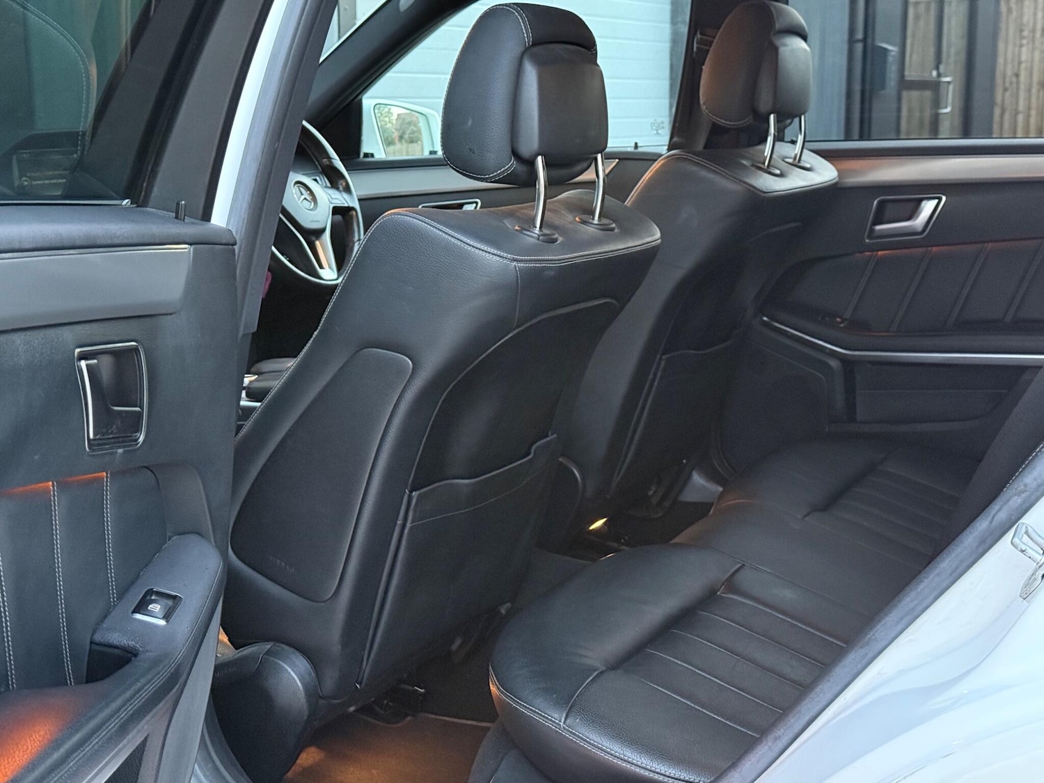 Used Mercedes-Benz E Class 2015 for sale - 76786934: Photo 16