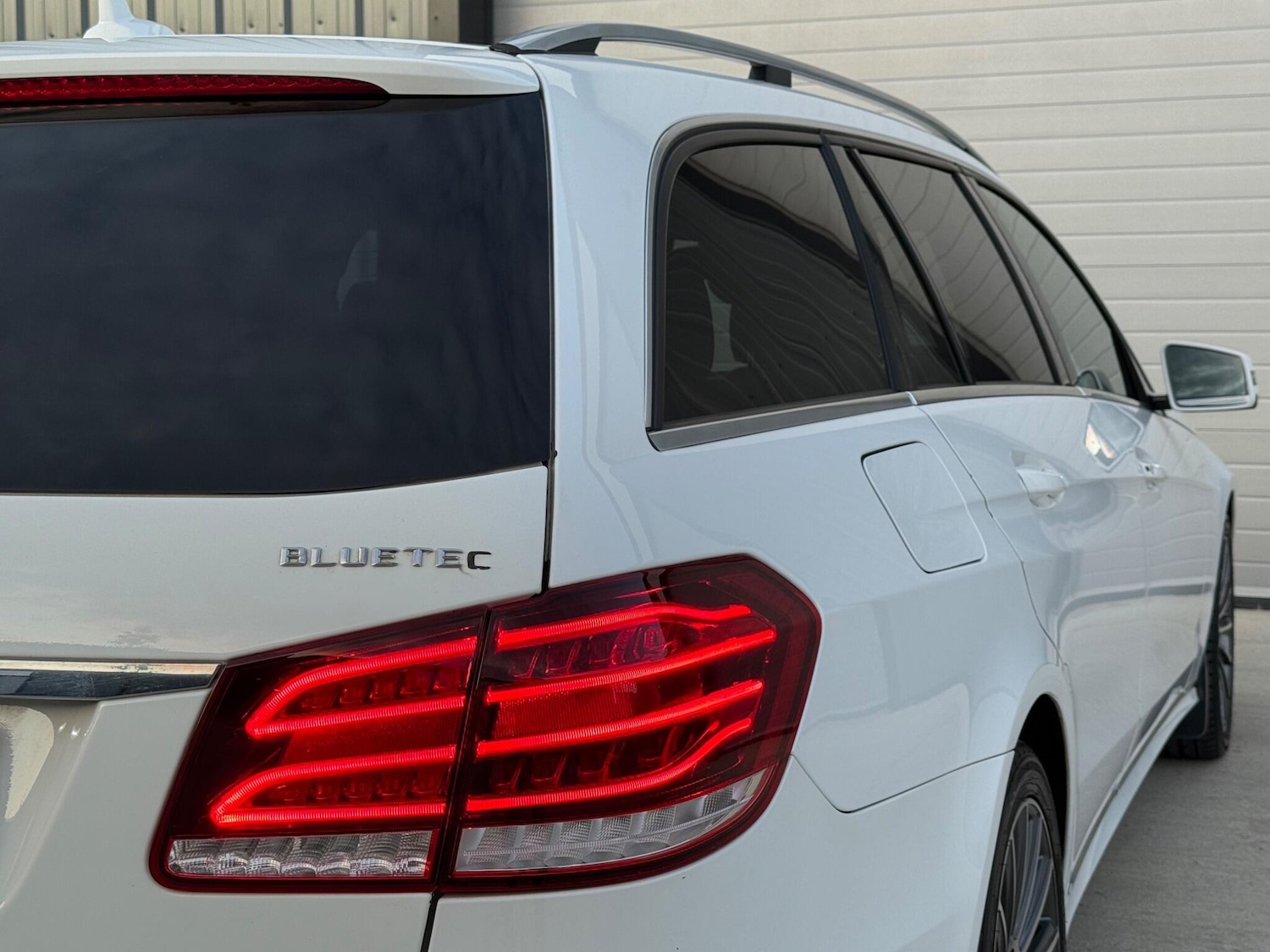 Used Mercedes-Benz E Class 2015 for sale - 76786934: Photo 9