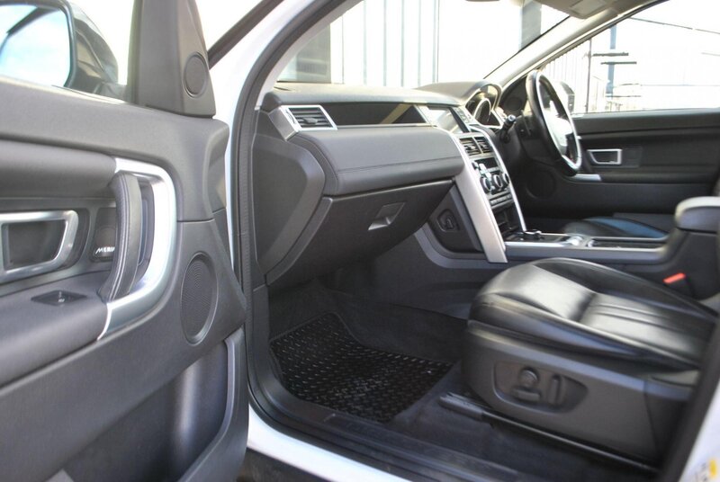 Used Land Rover Discovery Sport 2017 for sale - 77003769: Photo 7