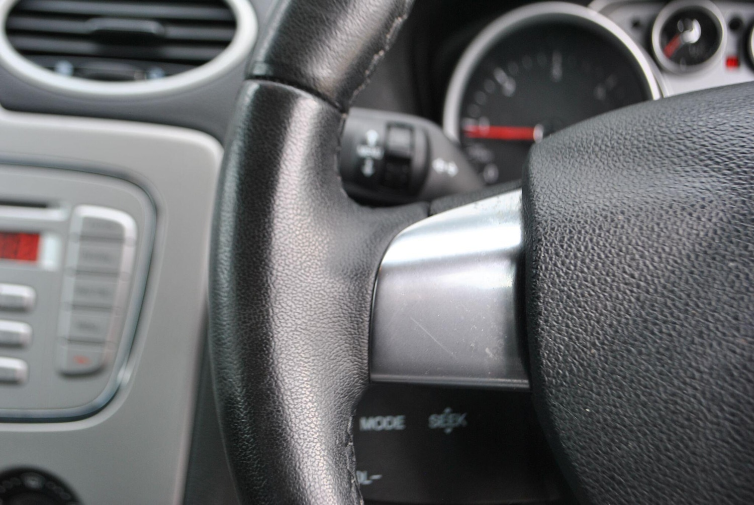 Used Ford Focus 2008 for sale - 76823811: Photo 24