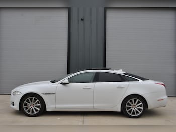Used Jaguar XJ 2015 for sale - 76151466: Photo