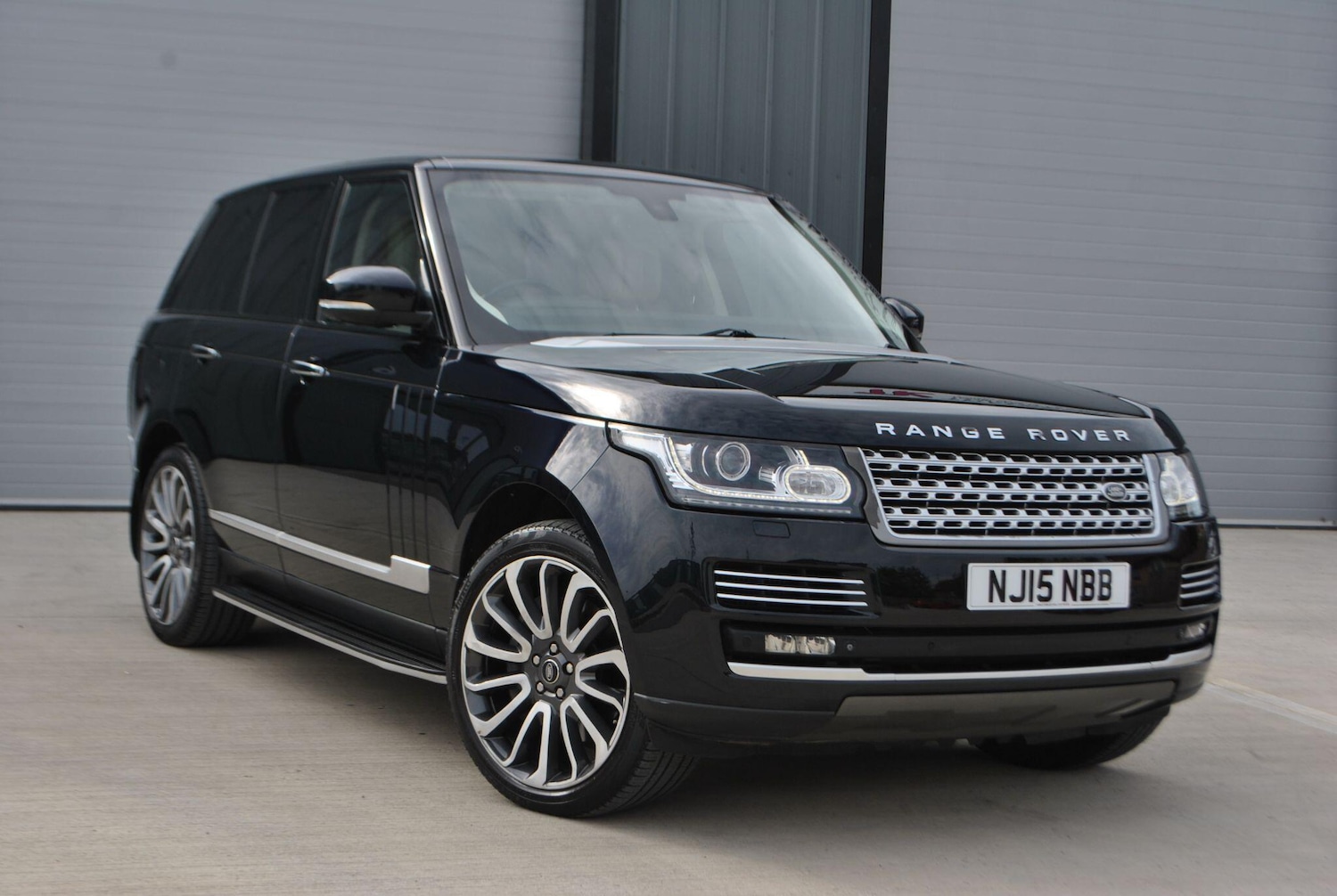 Used Land Rover Range Rover 2015 for sale - 76786544: Photo 1